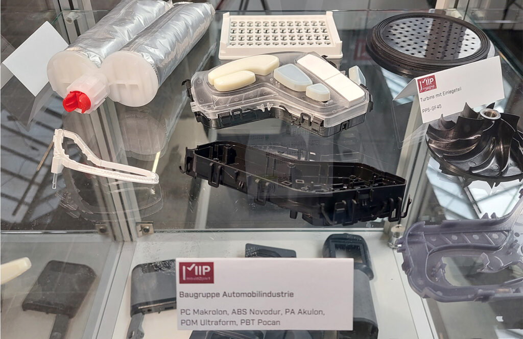 m2p-Stand5.jpg